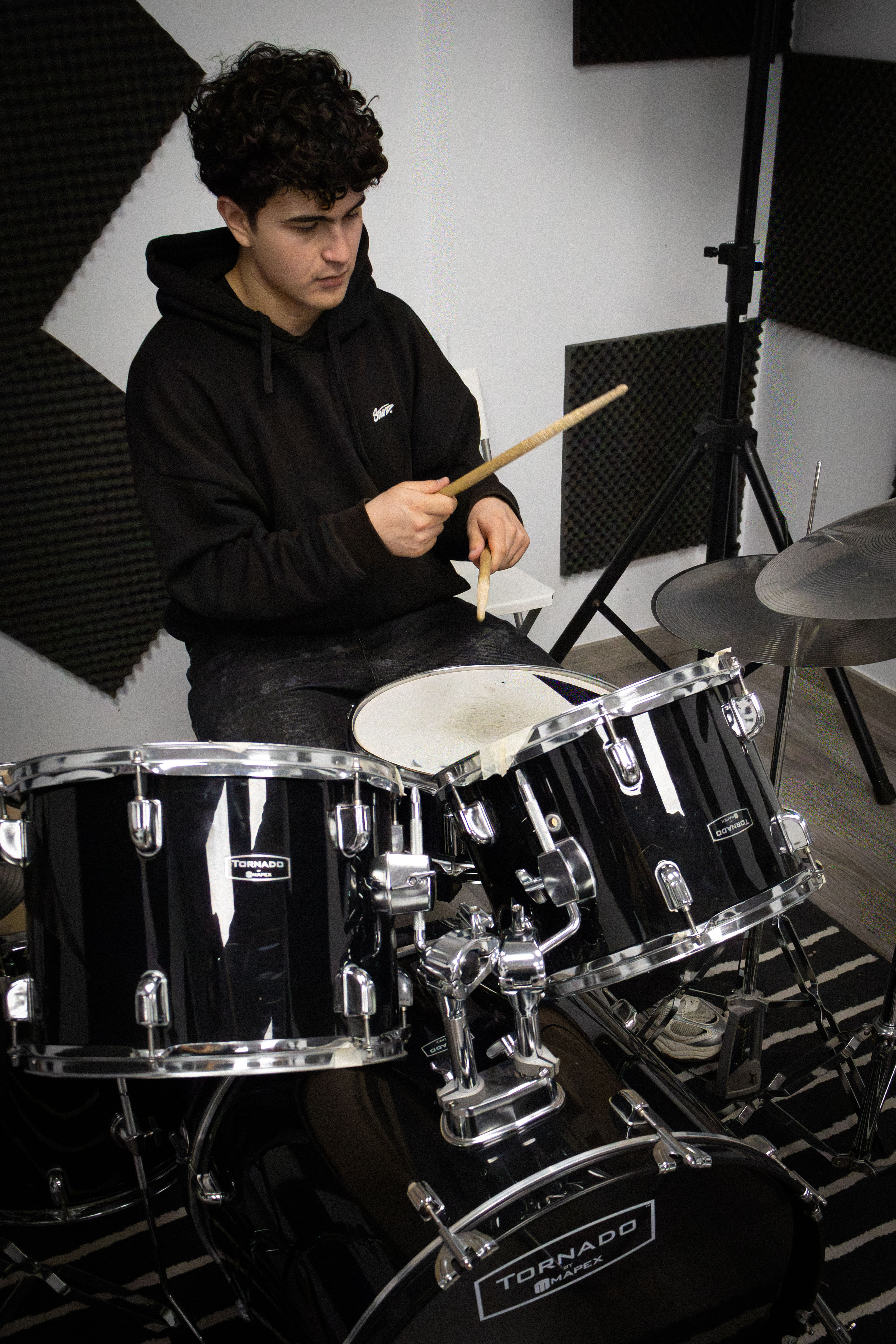 Álvaro Liévano Fernández - Batería y Percusión